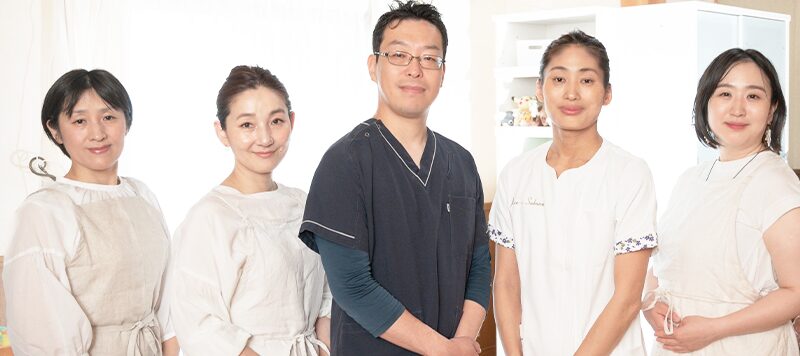 スタッフ集合写真